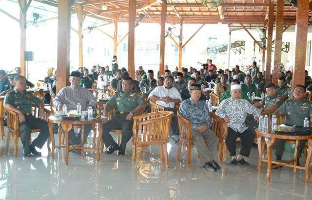 TNI AD - Tokoh Muhammadiyah Sulsel Prof Ambo Asse 